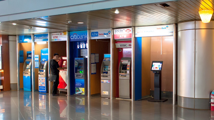 Dịch vụ ngân hàng và ATM Trong Nội Bài Airport