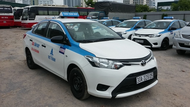 Taxi Việt Thanh Nội Bài