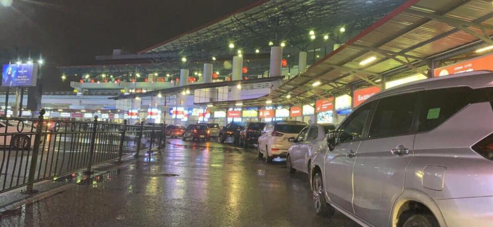 Bắt Taxi tại sân bay Nội Bài đi Hà Nội 