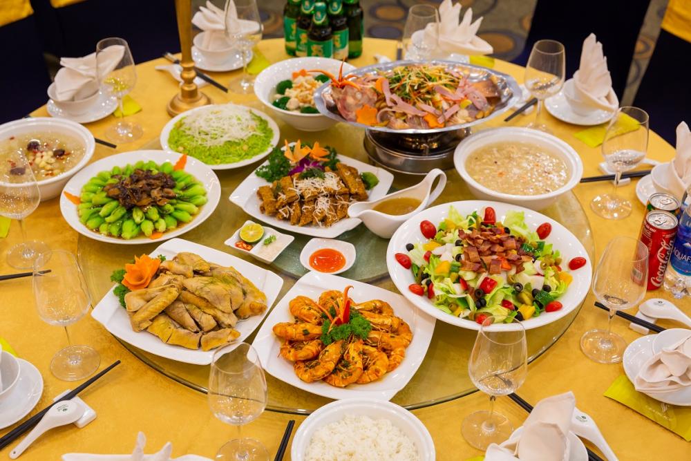 Nhà Hàng trong và ngoài sân bay Nội Bài